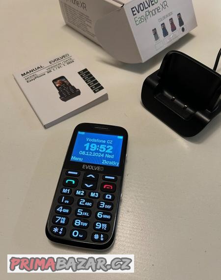 mobil-pro-seniory-evolveo-easyphone-xr-se-stojaankem
