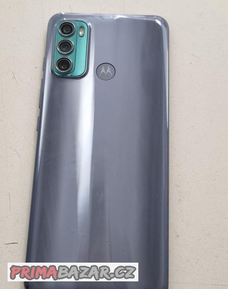 moto-g60-6gb-ram-128gb-uloziste-108mpix-fotoaparat