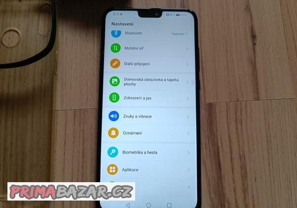 pekny-mobilni-telefon-honor-8x-4gb-ram-64gb-dual-octa-core