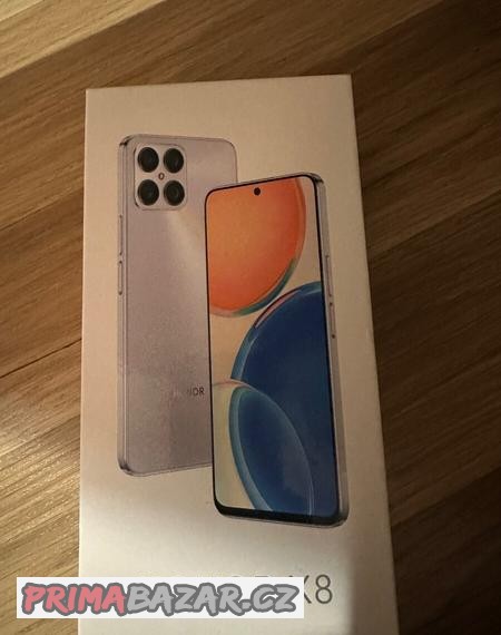 novy-huawei-x8