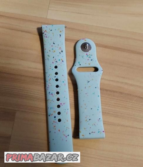 novy-svetle-modry-gumovy-pasek-na-hodinky-22mm