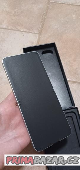 samsung-galaxy-z-flip6