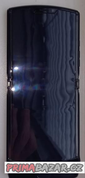 motorola-razr-xt2000-2