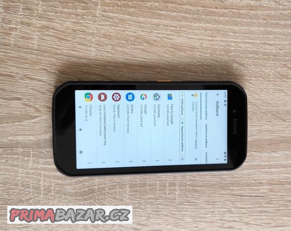mobilni-telefon-cat-s42-lte-3-32-gb-bez-zadniho-krytu