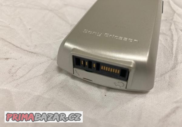 sony-ericsson-t230-moc-pekny
