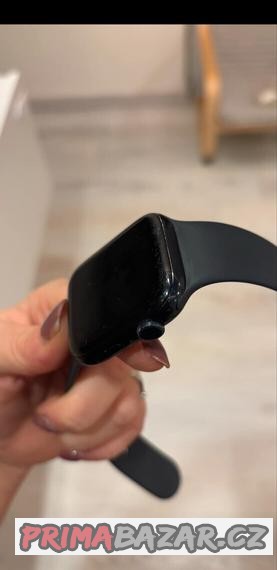 apple-watch-se-2022-44mm