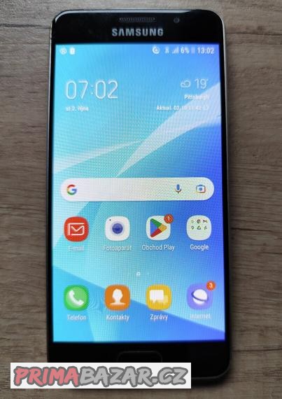 prodam-samsung-galaxi-a3-2017-cerny