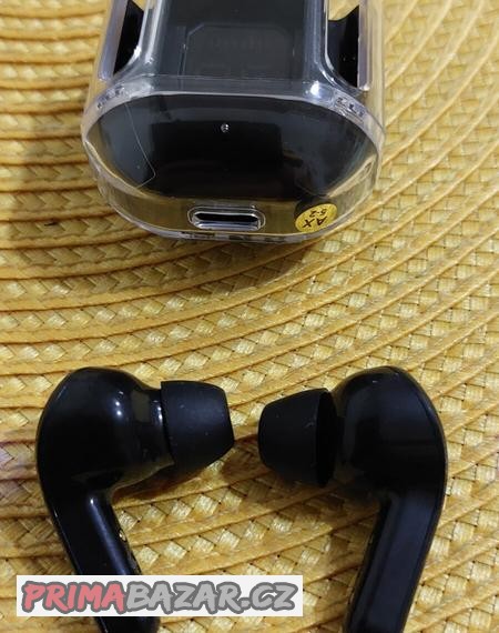 nove-bluetooth-sluchatka