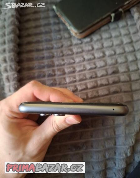 chytry-telefon-honor-7x-s-ochrannym-obalem-sklem