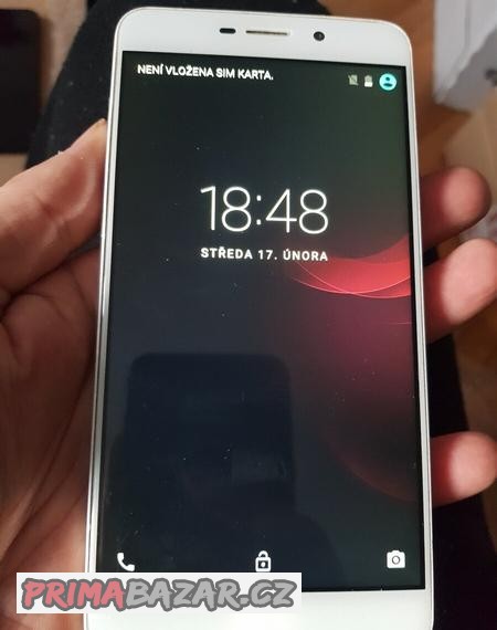 umidigi-model-super-funkcni-pekny-stav