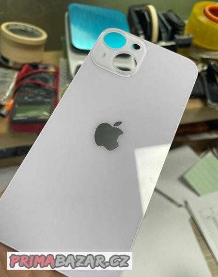 zadni-sklo-pro-iphone-14