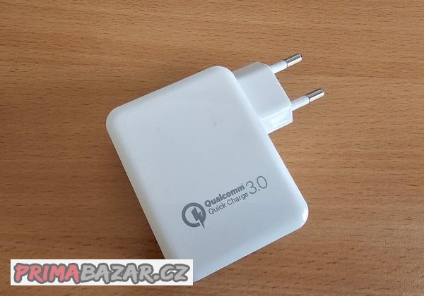 connect-it-quick-charge-3-0-nabijeci-adapter-2-usb