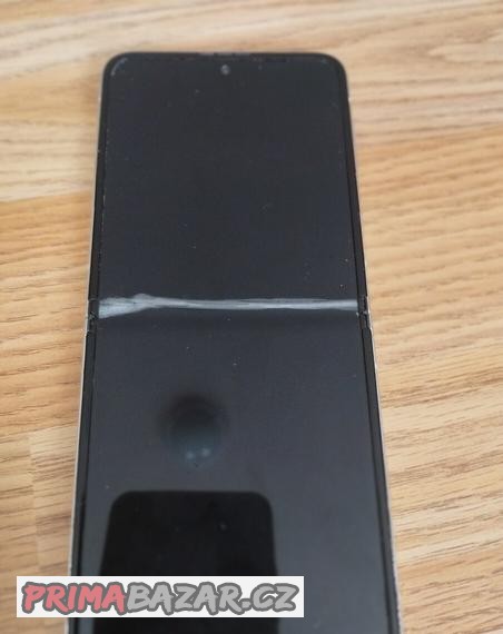 samsung-galaxy-flip-z3-rezervace