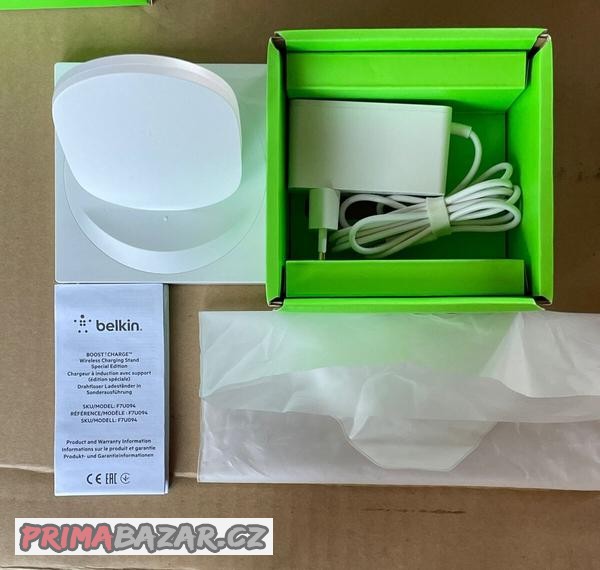 bezdratova-nabijecka-belkin-bila-a-cerna-barva-7-5w