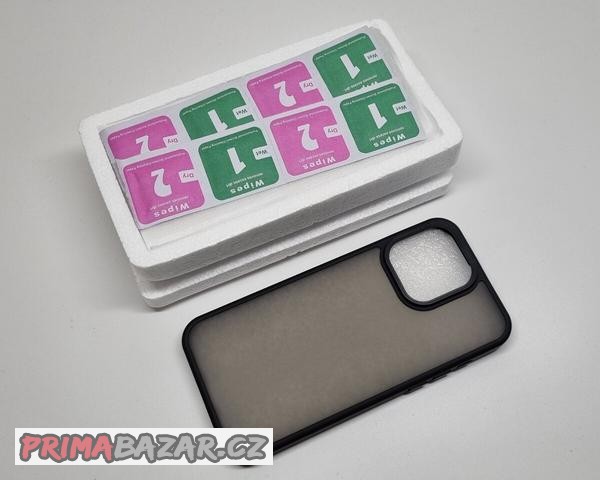kryt-a-4x-tvrzene-sklo-na-displej-apple-iphone-15-pro-max