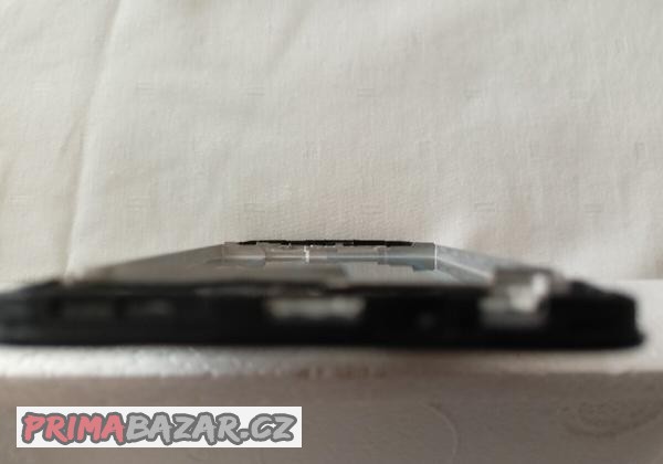 realme-6-kryt-predniho-ramu-lcd