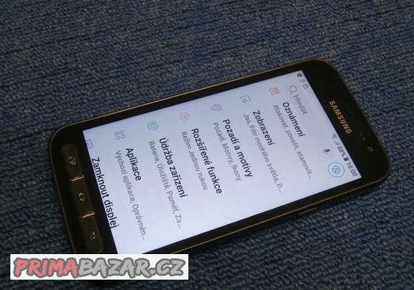maly-odolny-samsung-galaxy-xcover-4