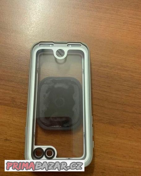 vodotesny-kryt-na-iphone-7