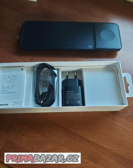 samsung-trio-bezdratova-nabijecka