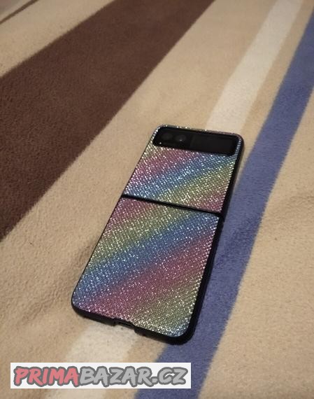 nova-motorola-razr-40