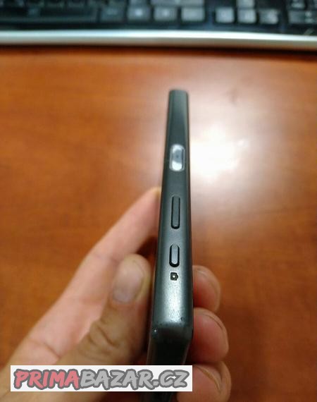 sony-xperia-z5-compact