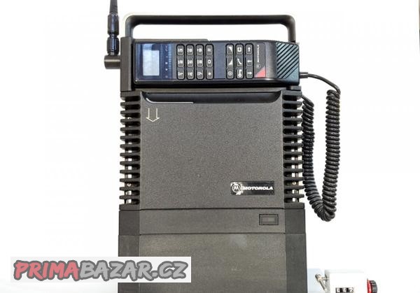 mobilni-telefony-pro-sberatele-rarity-prvni-de-motorola