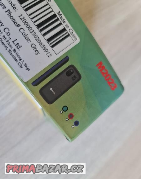 mobilni-telefon-pro-nenarocne-dual-sim-800mah-fm-radio