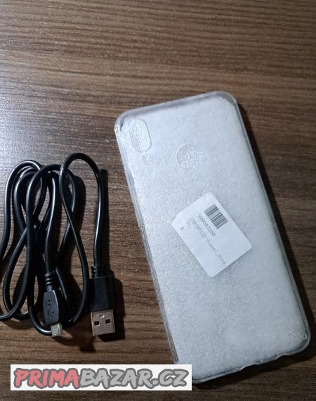 silikonovy-kryt-huawei-nova-3i-a-nabijeci-kabel