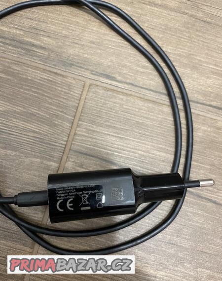 nabijecka-telefonu-mikro-usb-5v-2a