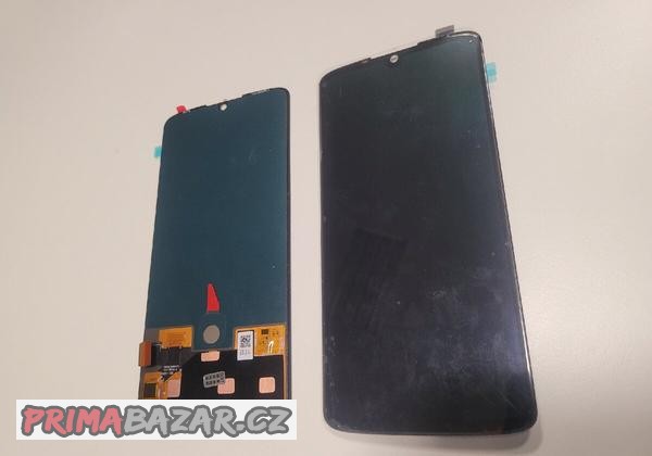 moto-z4-nove-displeje