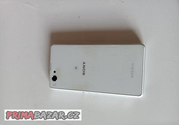 sony-xperia-z3-compact-na-dily-nebo-opravu