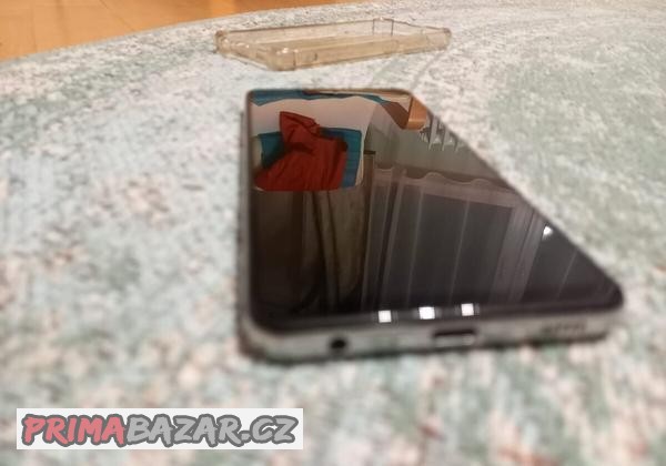 samsung-a32-128gb-pekny-stav-interaktivni-kryt-silikonovy