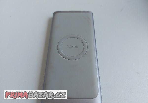 nefunkcni-powerbanka-samsung-eb-u1200