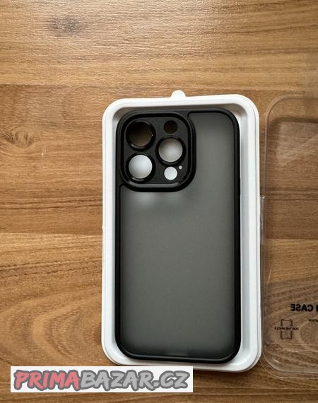 iphone-15-pro-zadni-kryt-cerny