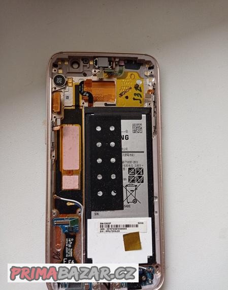 displej-samsung-s7-prasklina