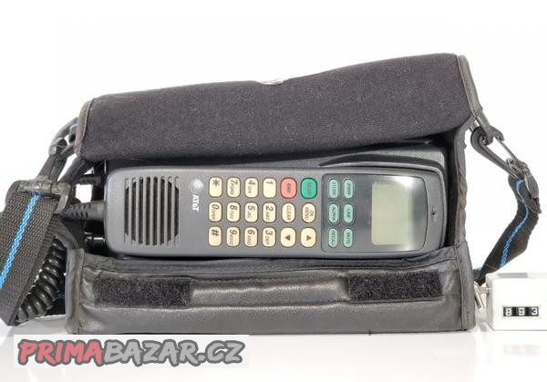 mobilni-telefony-pro-sberatele-rarity-mitsubishi-att