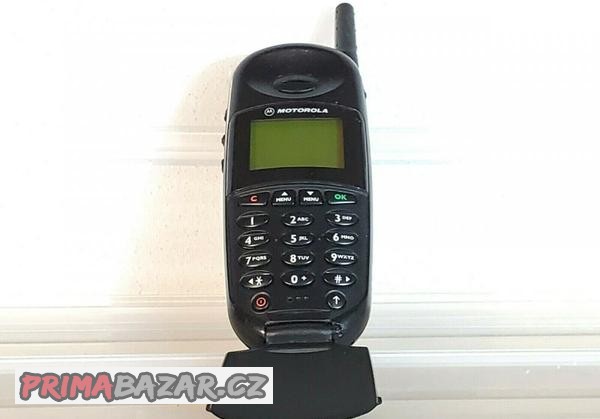 mobilni-telefony-pro-sberatele-rarity-motorola-cd920