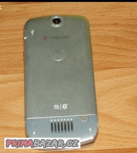 mobilni-telefon-motorola-l6-silver