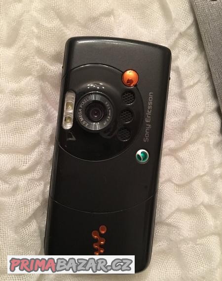 sada-sony-ericsson-w810i-hands-free-hcb-100-pekny-stav