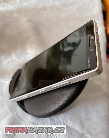 bezdratova-nabijecka-samsung-nova