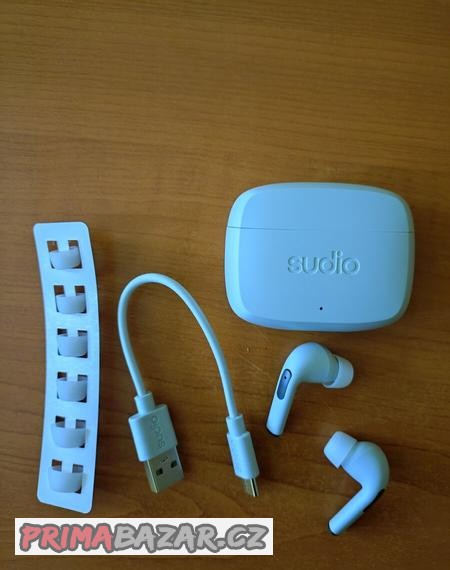 bezdratove-sluchatka-sudio-n2-pro-modra
