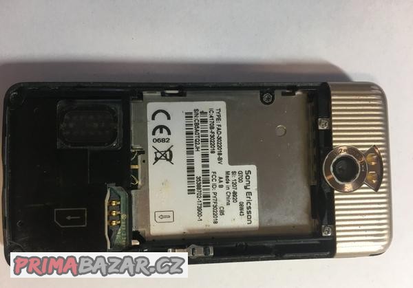 sony-ericsson-g700
