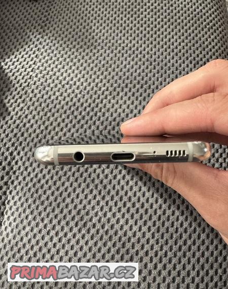 samsung-galaxy-s8-poskozeny-displej