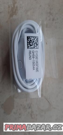 samsung-stereo-sluchatka