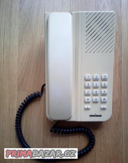 prodam-telefon-alcatel