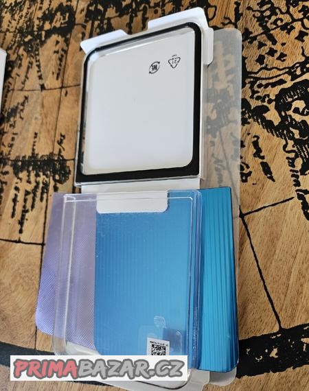 samsung-kryt-na-z-flip-5-s-nfc-cipem