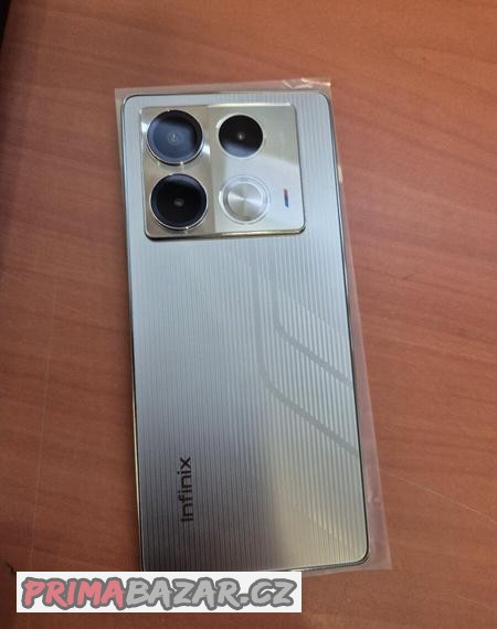 infinix-note-40-8gb-256gb-2x-kryt-v-zaruce-novy