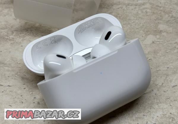 apple-airpods-pro-2023-s-magsafe-usb-c-nove-neaktivovane