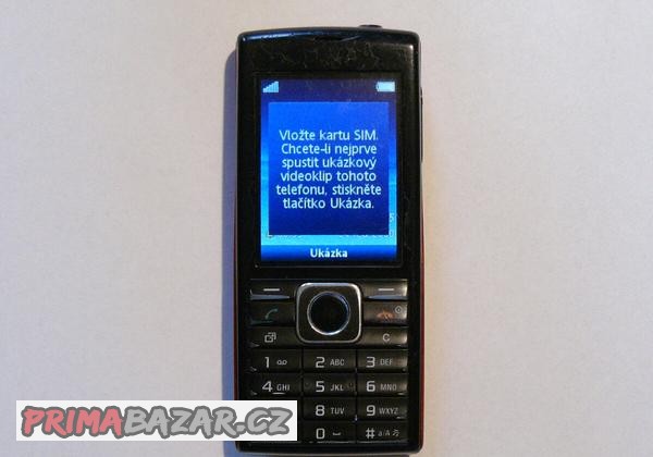 sony-ericsson-j108i-cerveny