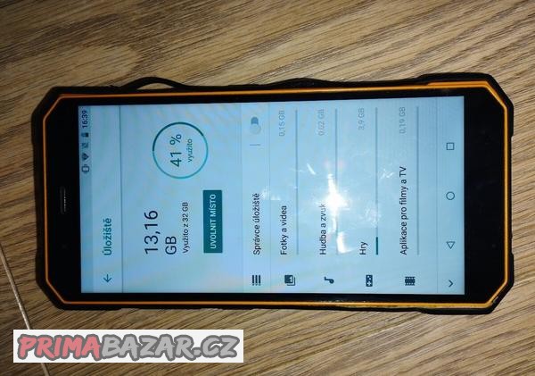 odolny-telefon-hammer-energy-2